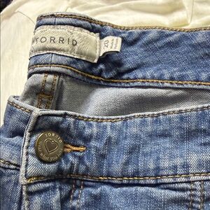 TORRID SIZE 20 DENIM SHORTS